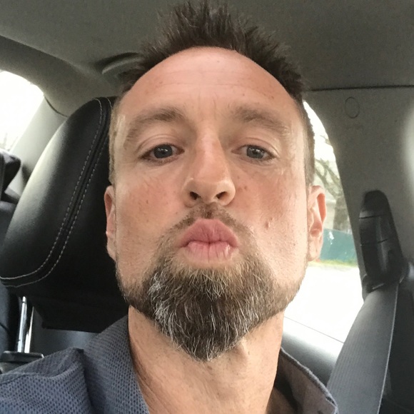 Meet your Posher, Todd - Picture 1 of 2